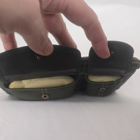 Merona Clutch or Wallet Dark Green 8" x 4" x 2" Zip Closure Snap Pockets NWT - Picture 4 of 16